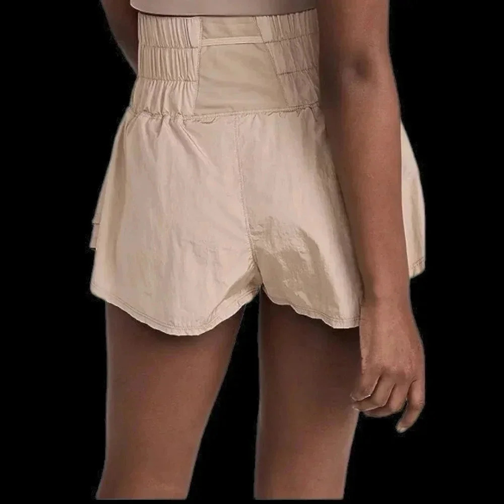 Free people women short color cream size  S